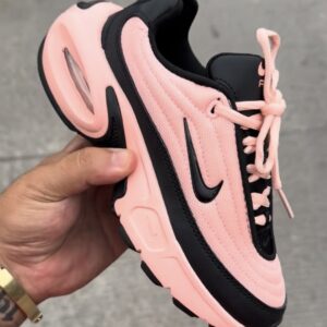 Nike™ | Neo Infinite Core